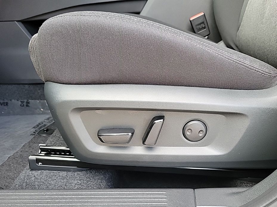 Thumbnail: 2026 Nissan Rogue - 12