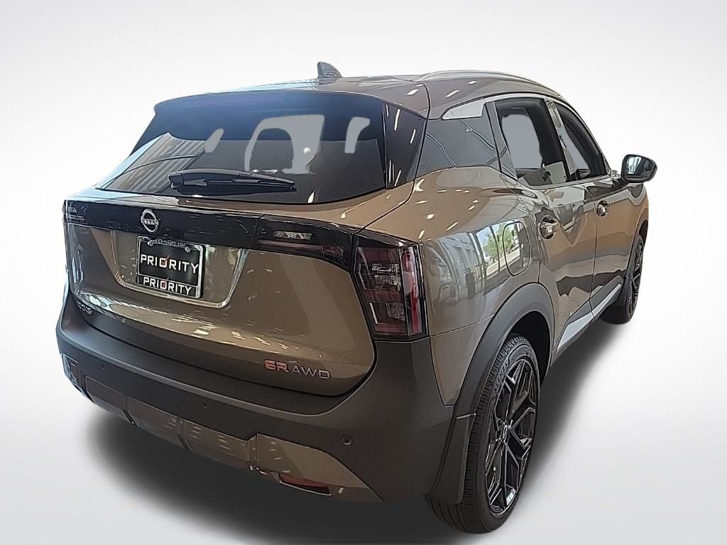 Thumbnail: 2025 Nissan Kicks - 5