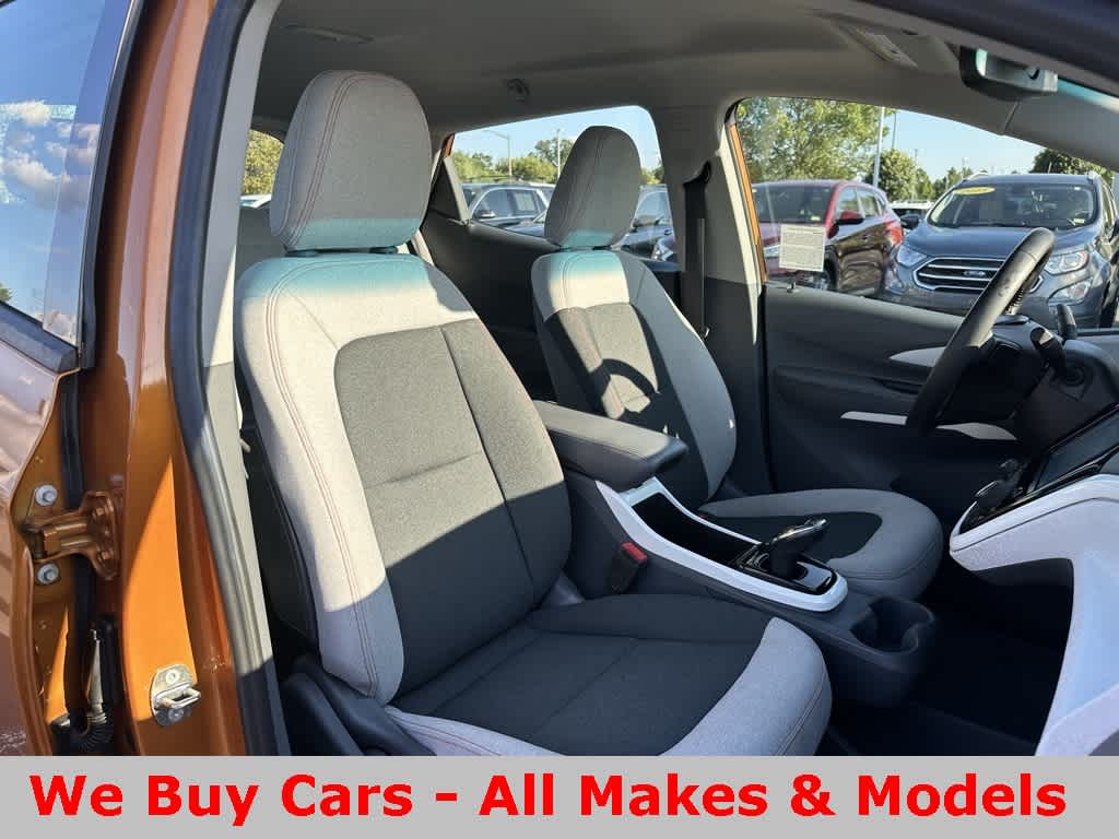 2017 Chevrolet Bolt EV LT 28