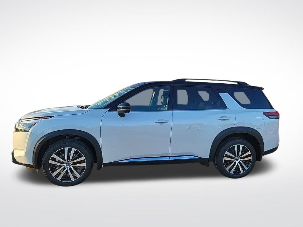 Thumbnail: 2025 Nissan Pathfinder - 2