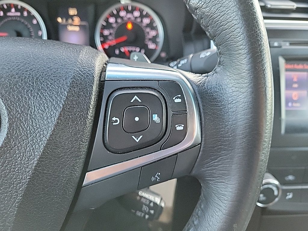 Thumbnail: 2017 Toyota Camry - 19