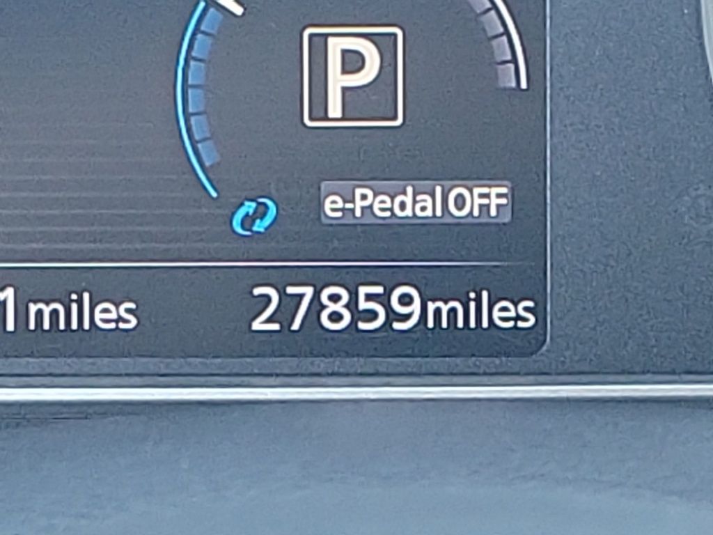 Thumbnail: 2021 Nissan Leaf - 24