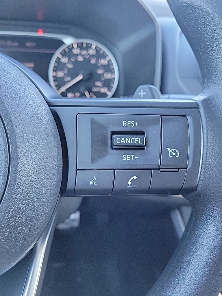 Thumbnail: 2023 Nissan Rogue - 25