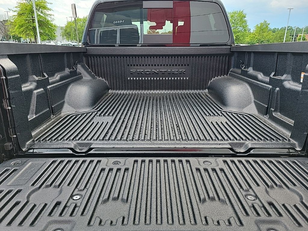 Thumbnail: 2026 Nissan Frontier - 10