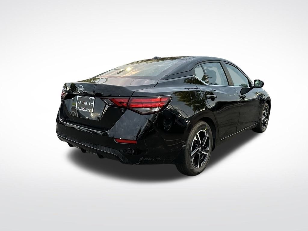 Thumbnail: 2025 Nissan Sentra - 5