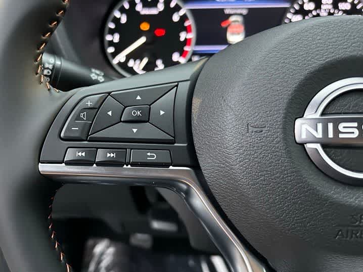 2025 Nissan Sentra SR 16