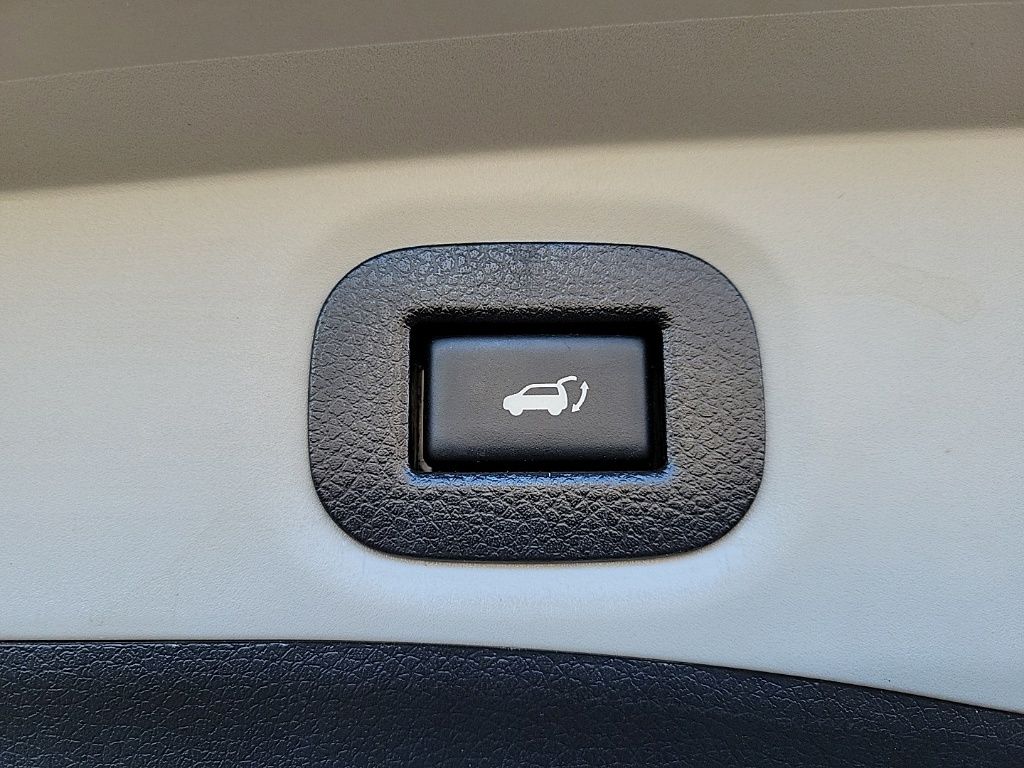 Thumbnail: 2020 Nissan Rogue - 24