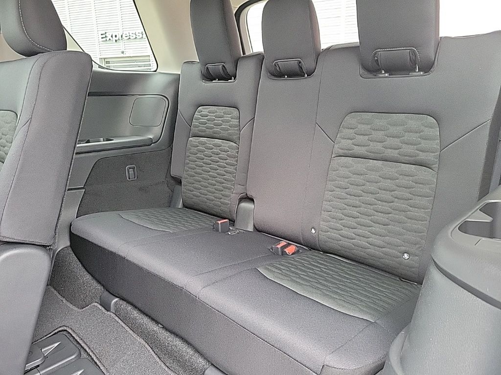 Thumbnail: 2026 Nissan Pathfinder - 15