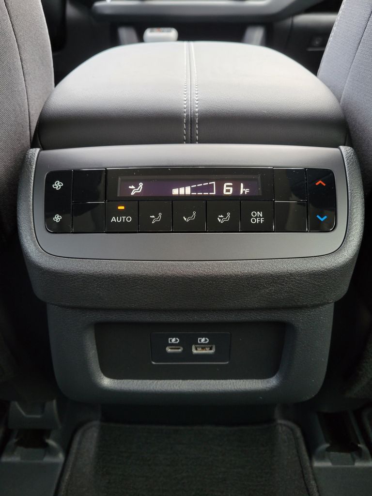 Thumbnail: 2025 Nissan Pathfinder - 24