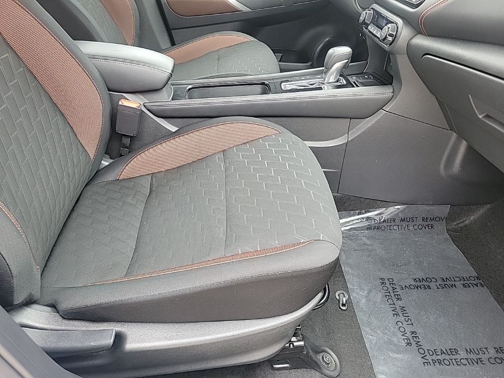 Thumbnail: 2024 Nissan Kicks - 16