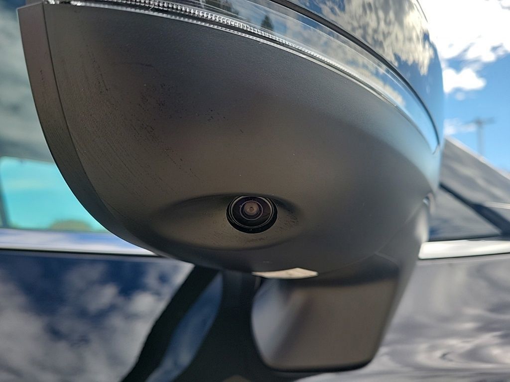 Thumbnail: 2025 Nissan Pathfinder - 11