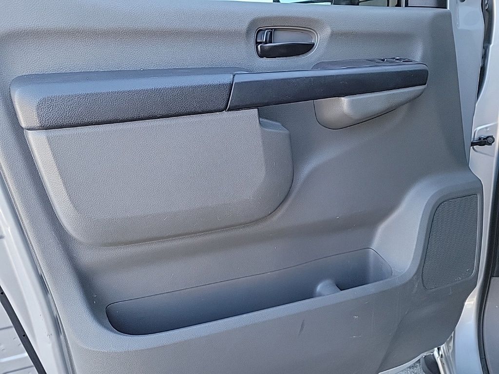 Thumbnail: 2016 Nissan NV - 24