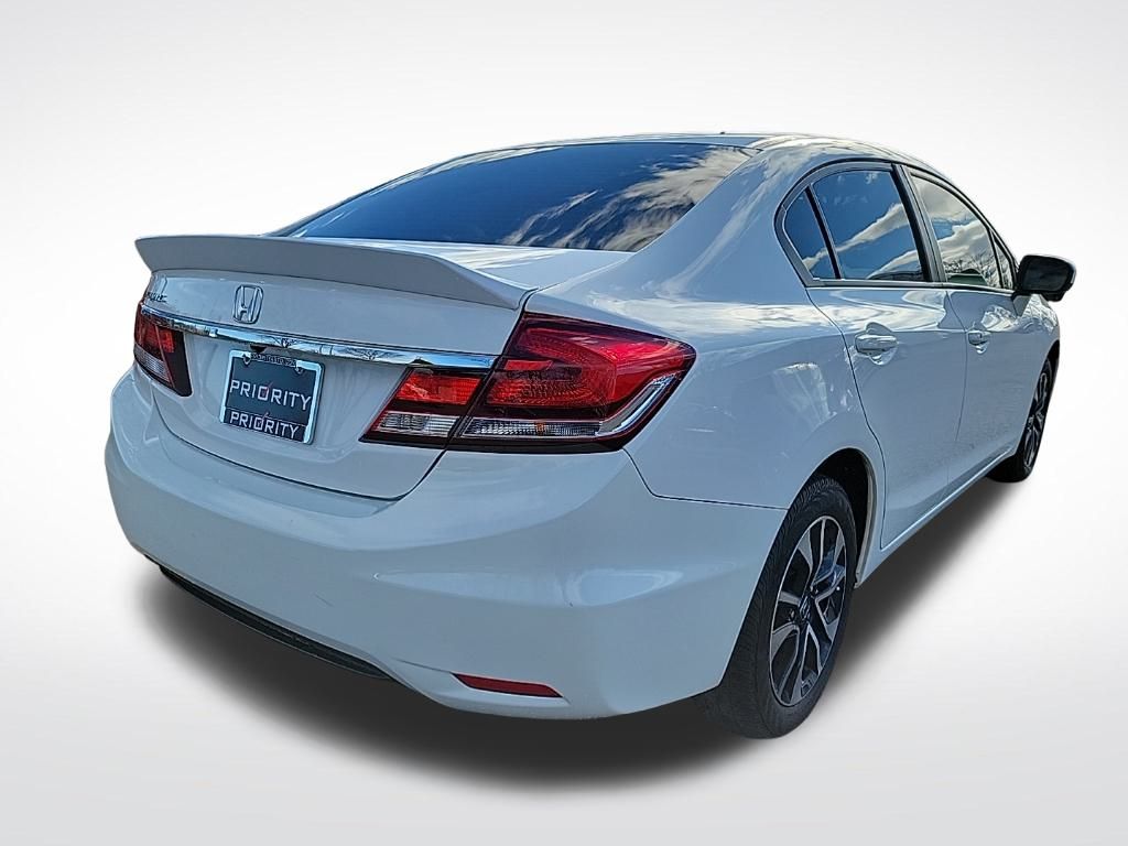 Thumbnail: 2015 Honda Civic - 4