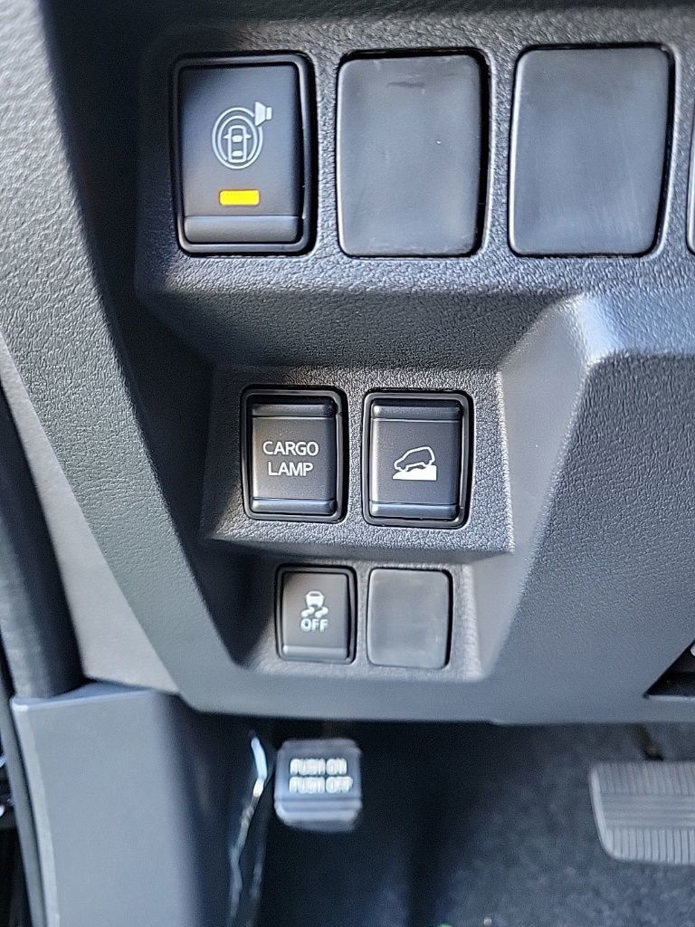 Thumbnail: 2026 Nissan Frontier - 21