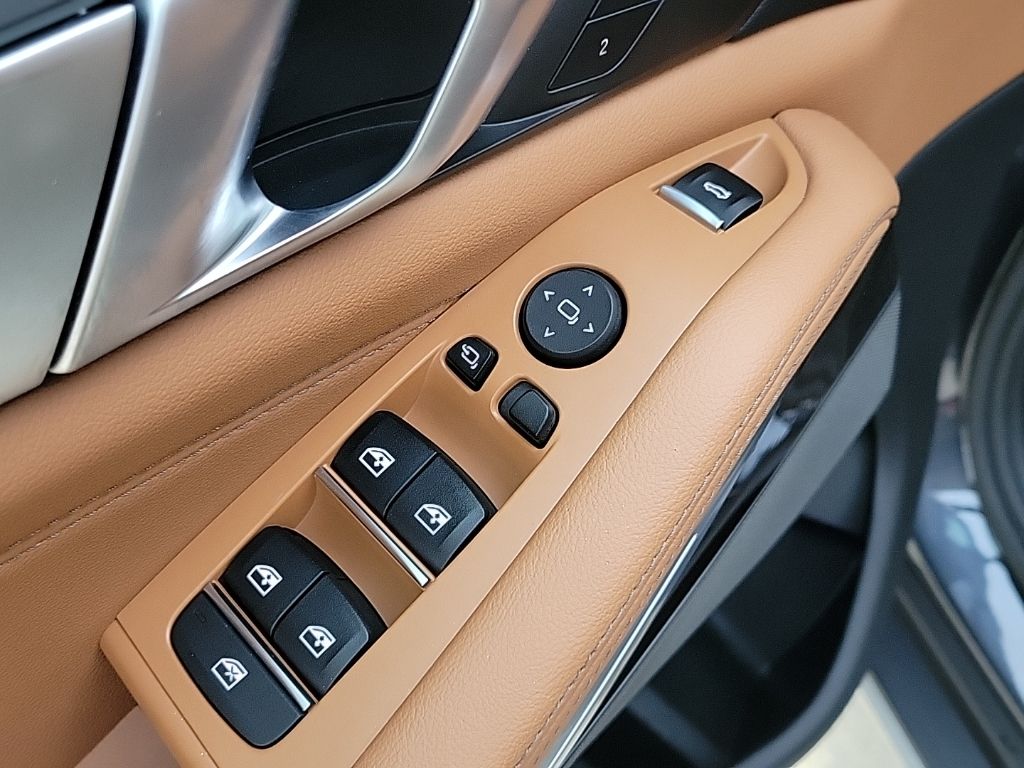 Thumbnail: 2020 BMW X5 - 39