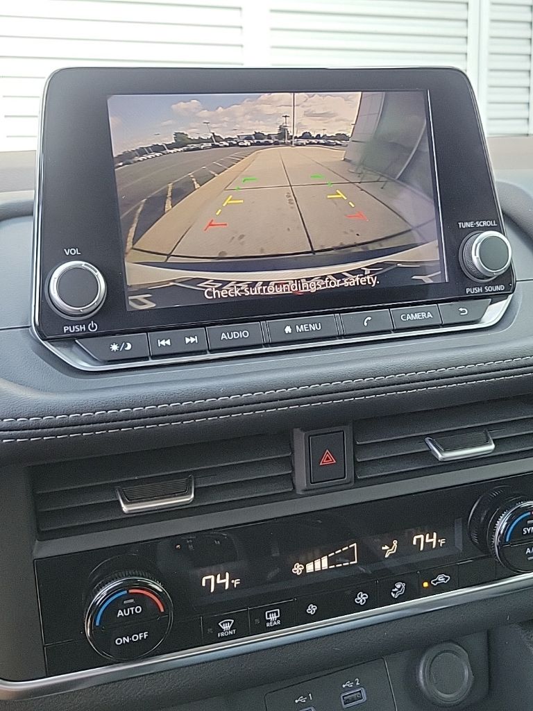 Thumbnail: 2023 Nissan Rogue - 24