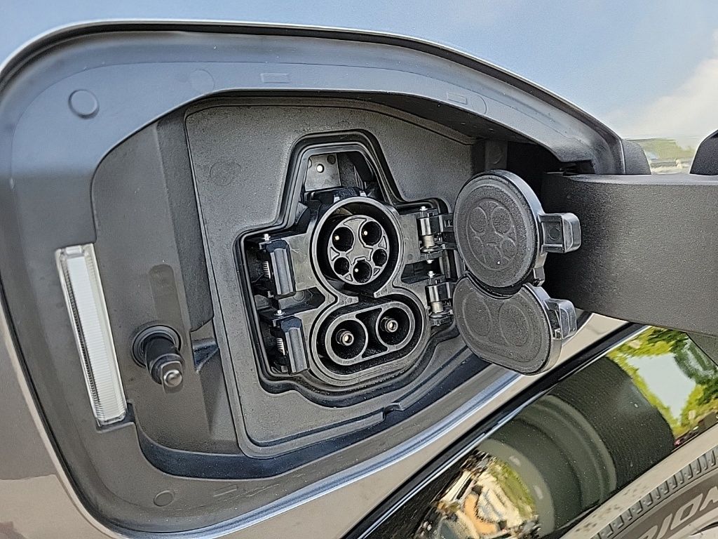 Thumbnail: 2023 Nissan Ariya - 37