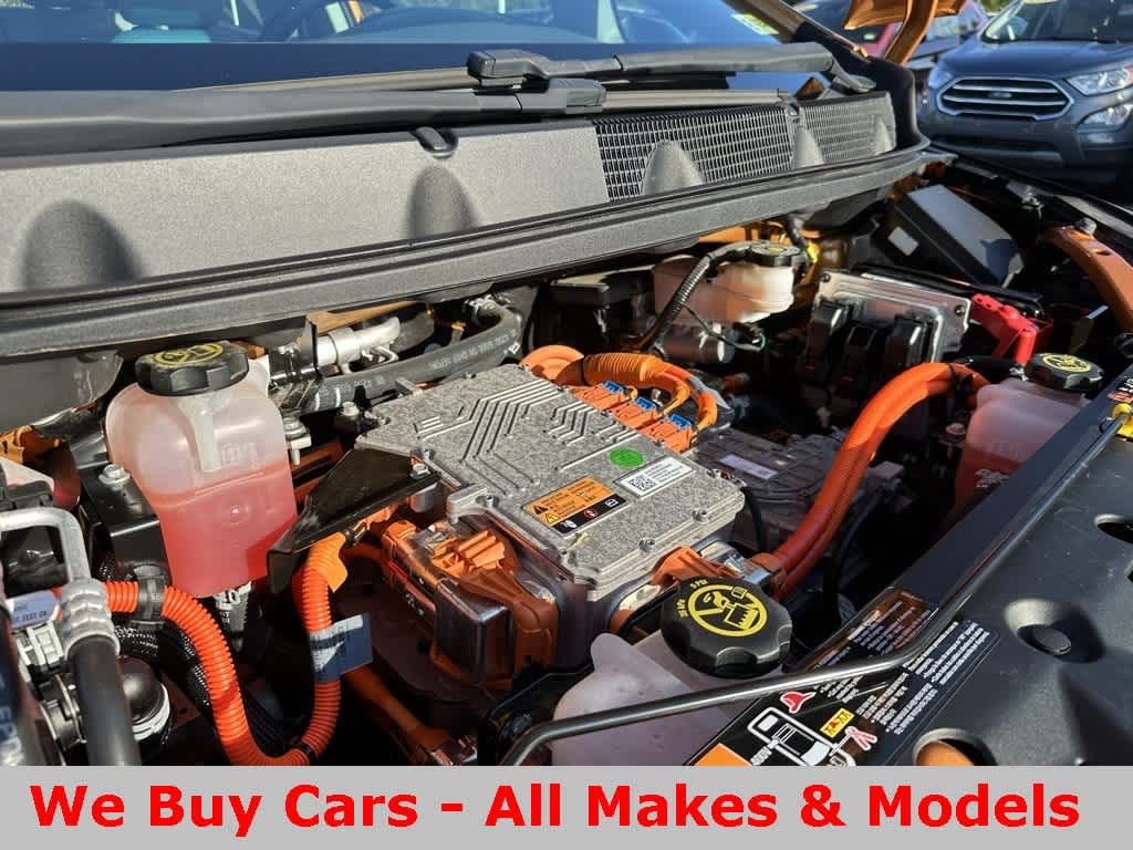 2017 Chevrolet Bolt EV LT 29