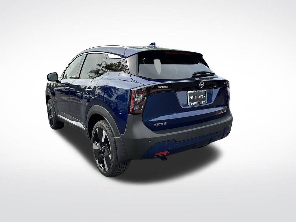 Thumbnail: 2025 Nissan Kicks - 3