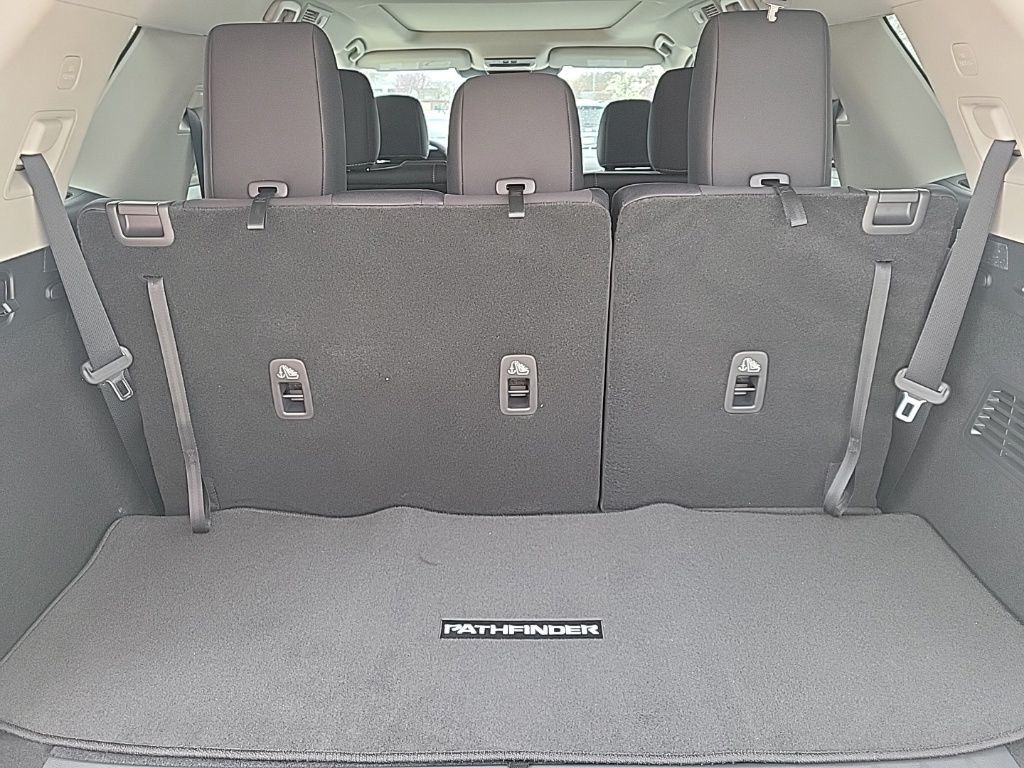 Thumbnail: 2026 Nissan Pathfinder - 20