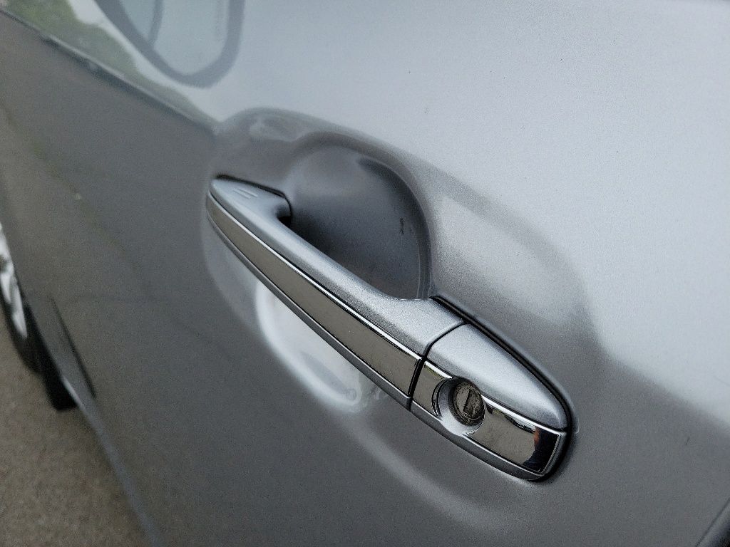 Thumbnail: 2017 Toyota Sienna - 11