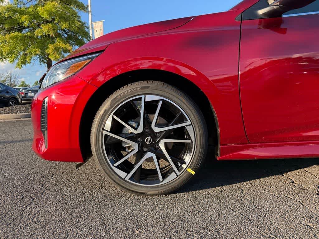 Thumbnail: 2025 Nissan Sentra - 9
