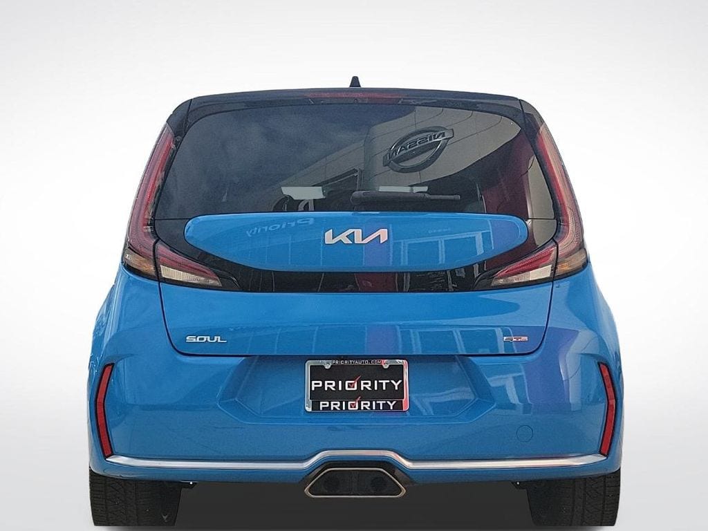 Thumbnail: 2023 Kia Soul - 4