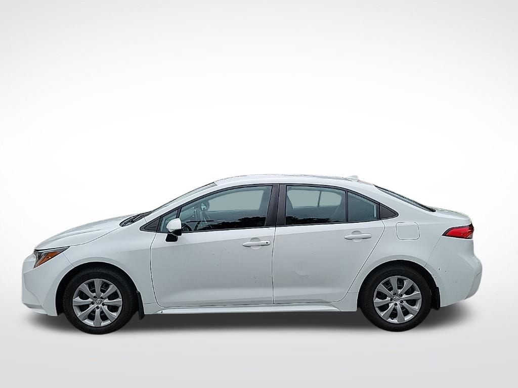 Thumbnail: 2021 Toyota Corolla - 2