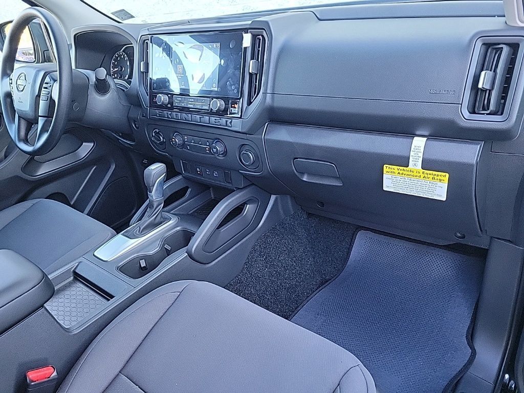 Thumbnail: 2026 Nissan Frontier - 13