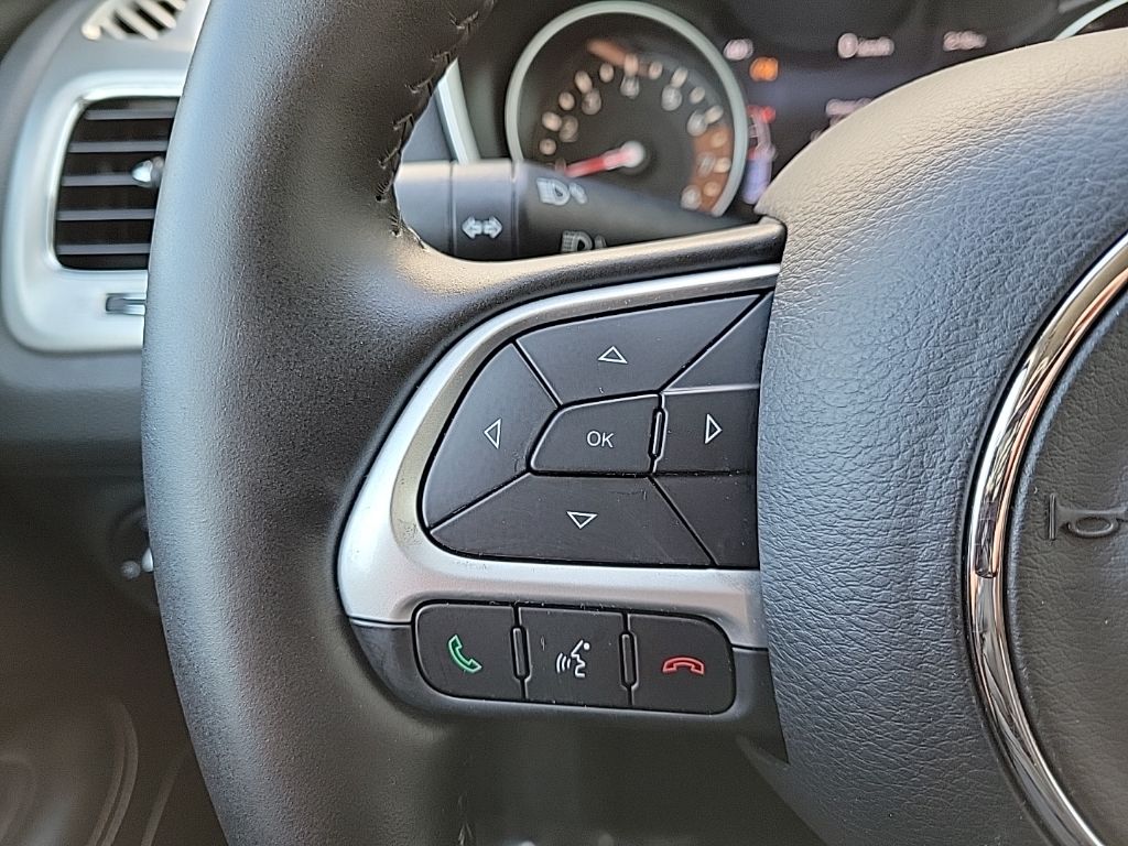 Thumbnail: 2018 Jeep Compass - 25