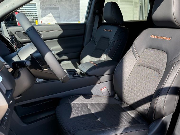 2025 Nissan Pathfinder Rock Creek 10