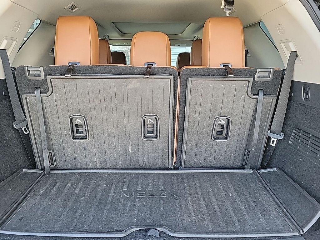 Thumbnail: 2023 Nissan Pathfinder - 20