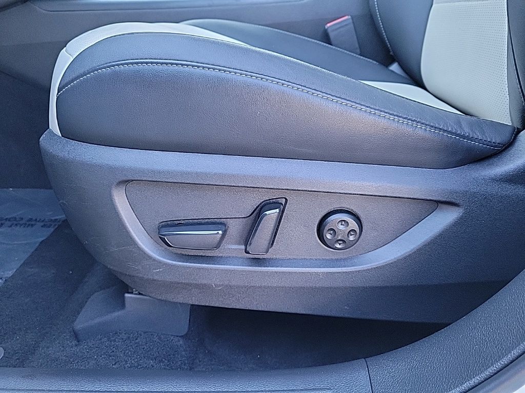 Thumbnail: 2023 INFINITI QX55 - 12