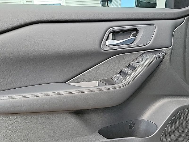 Thumbnail: 2026 Nissan Rogue - 23