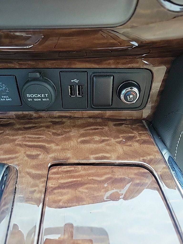 Thumbnail: 2019 Nissan Armada - 36