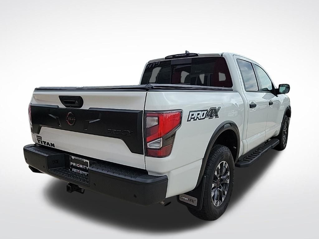 Thumbnail: 2023 Nissan Titan - 5