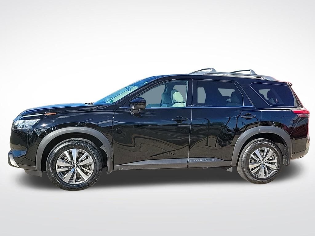Thumbnail: 2024 Nissan Pathfinder - 2