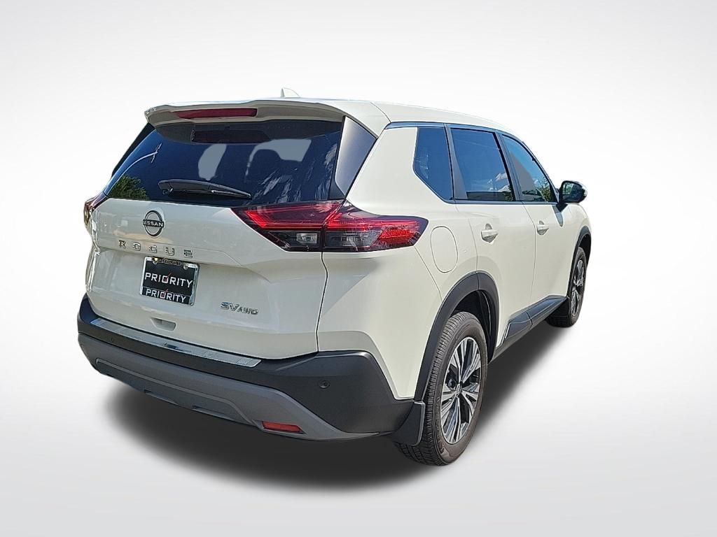 Thumbnail: 2023 Nissan Rogue - 4