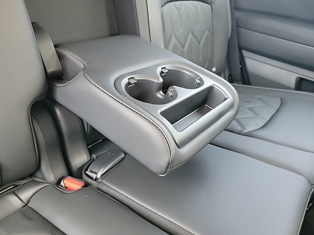 Thumbnail: 2026 Nissan Pathfinder - 19