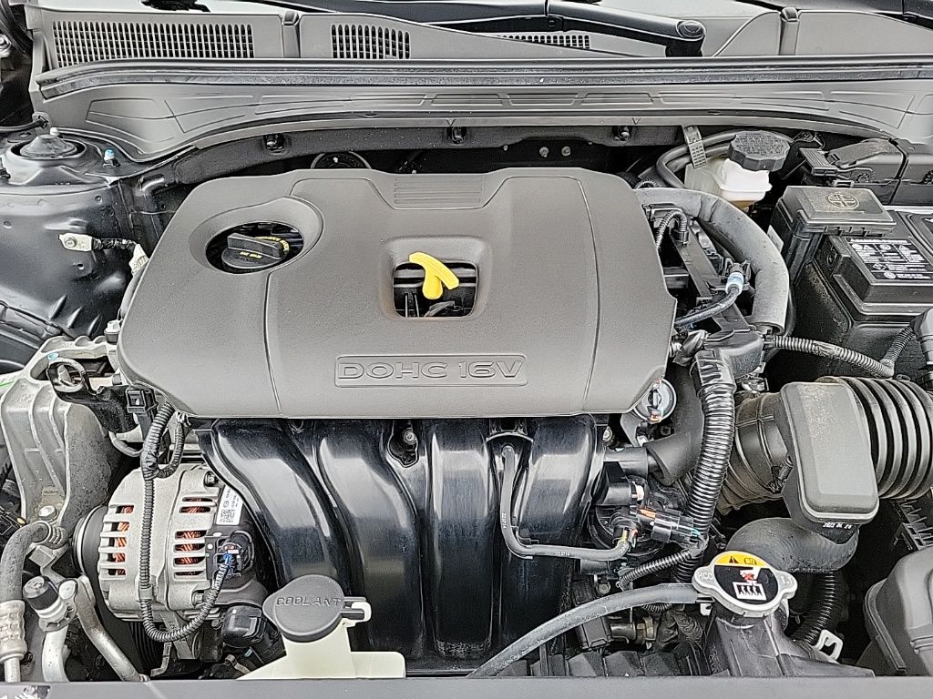 Thumbnail: 2023 Kia Forte - 30