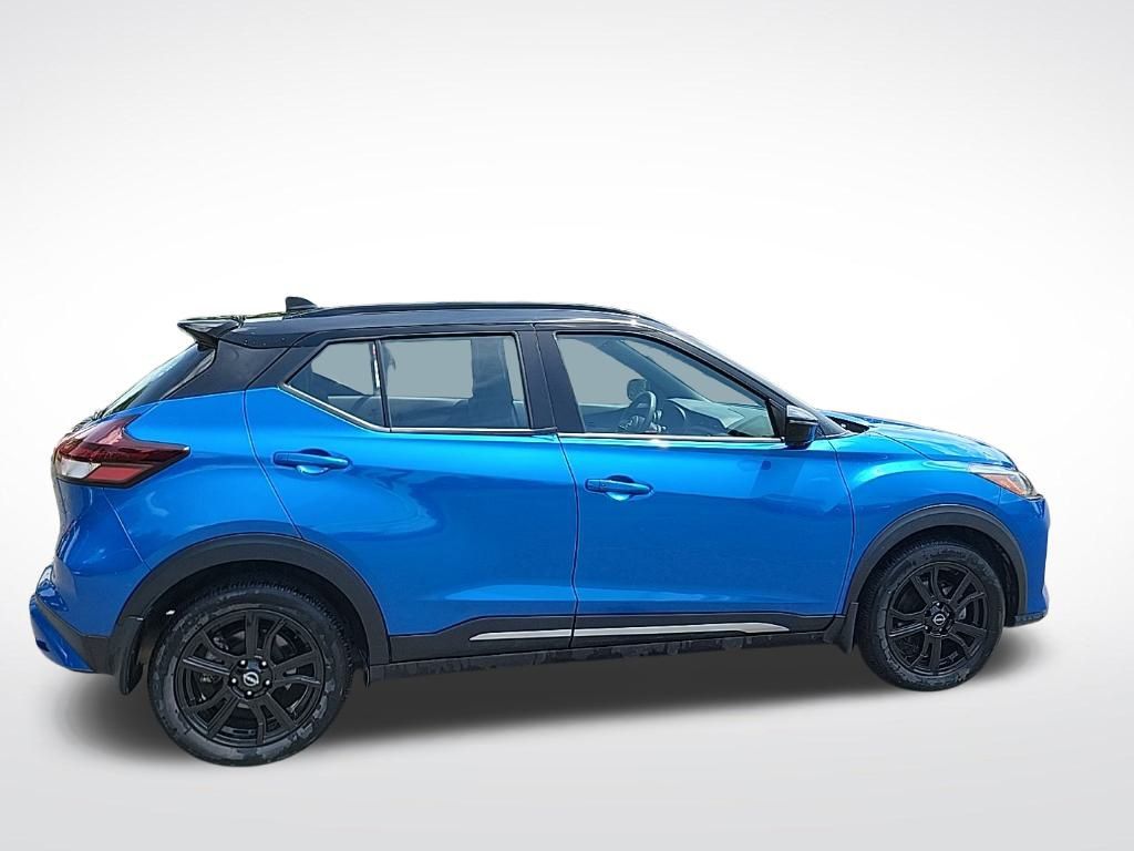 Thumbnail: 2024 Nissan Kicks - 6