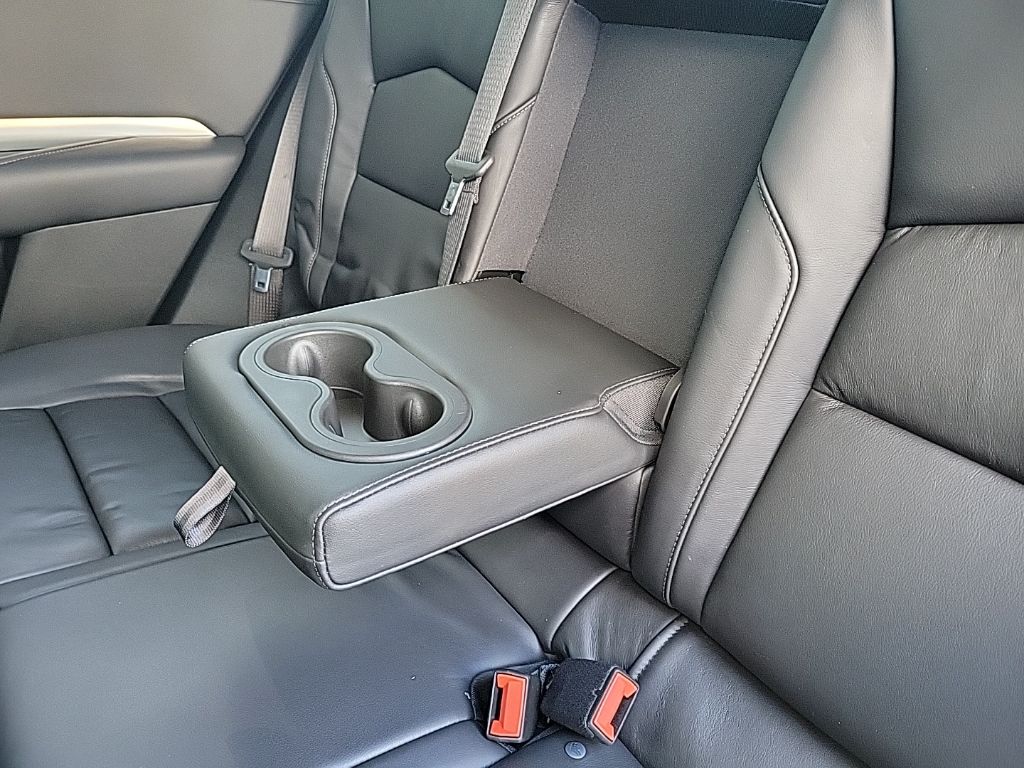 Thumbnail: 2020 Cadillac XT4 - 19