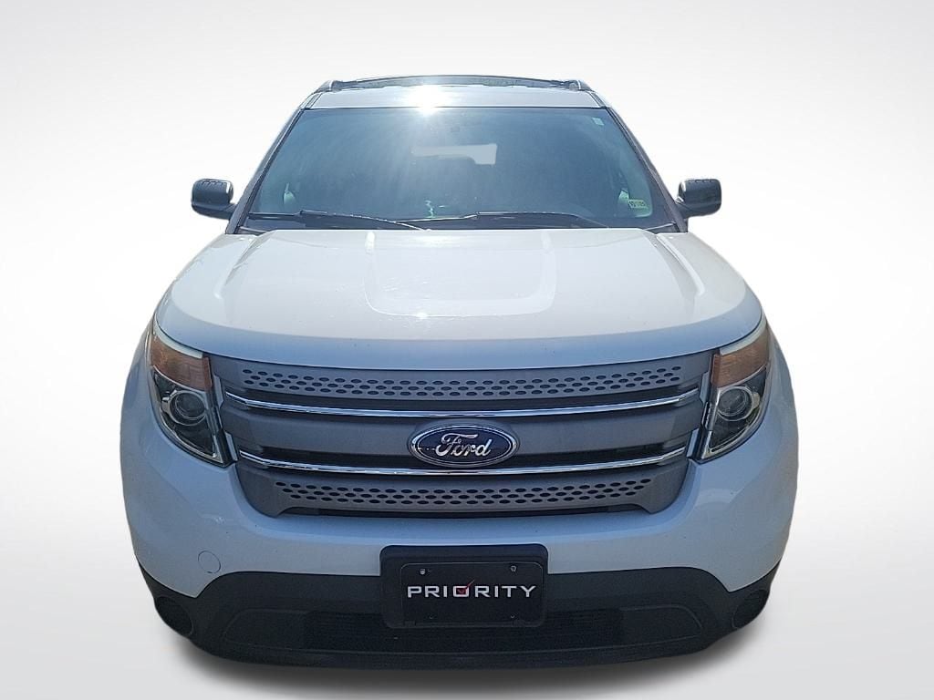 Thumbnail: 2014 Ford Explorer - 8