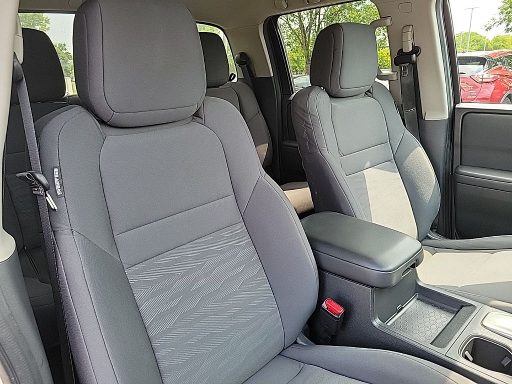 Thumbnail: 2023 Nissan Frontier - 13