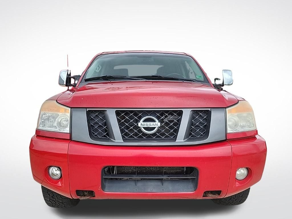 Thumbnail: 2012 Nissan Titan - 9