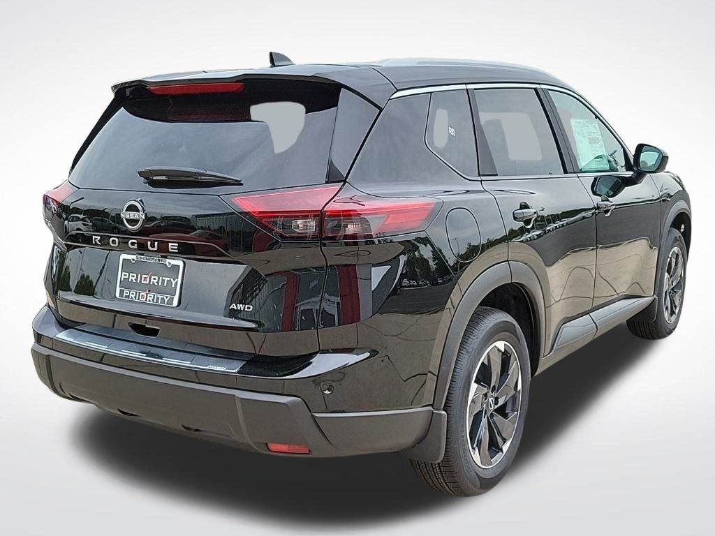 Thumbnail: 2026 Nissan Rogue - 5