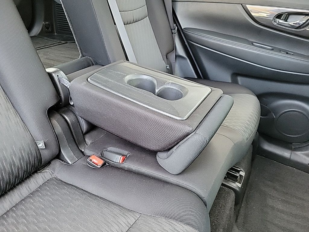 Thumbnail: 2020 Nissan Rogue - 14