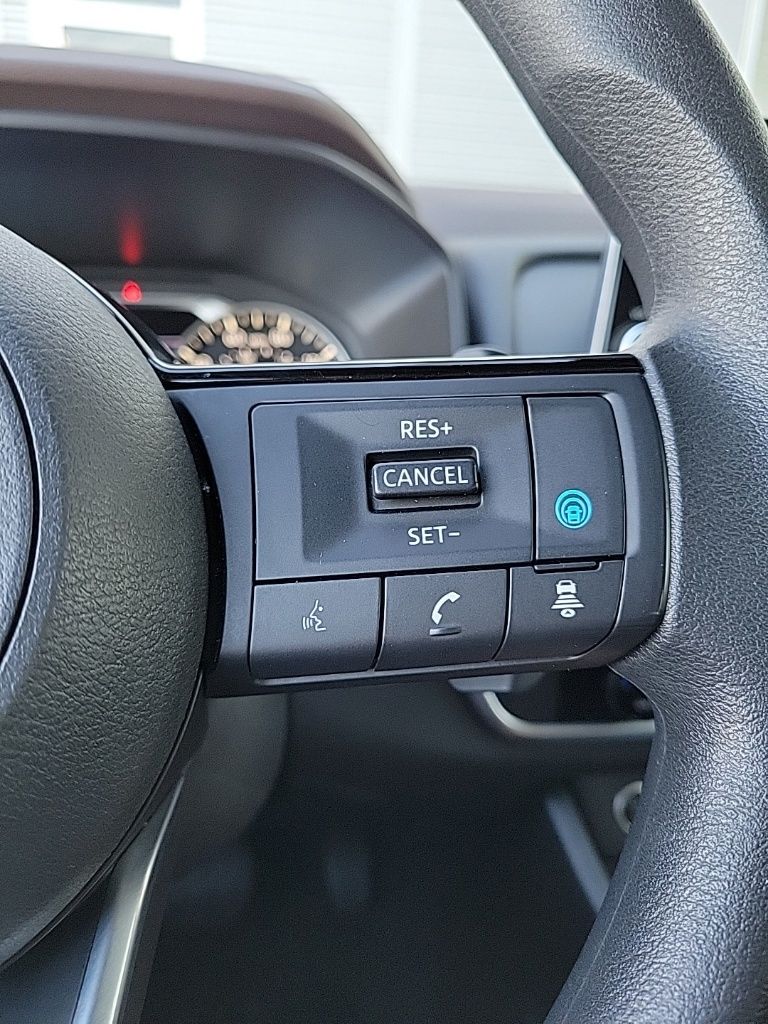 Thumbnail: 2023 Nissan Rogue - 28