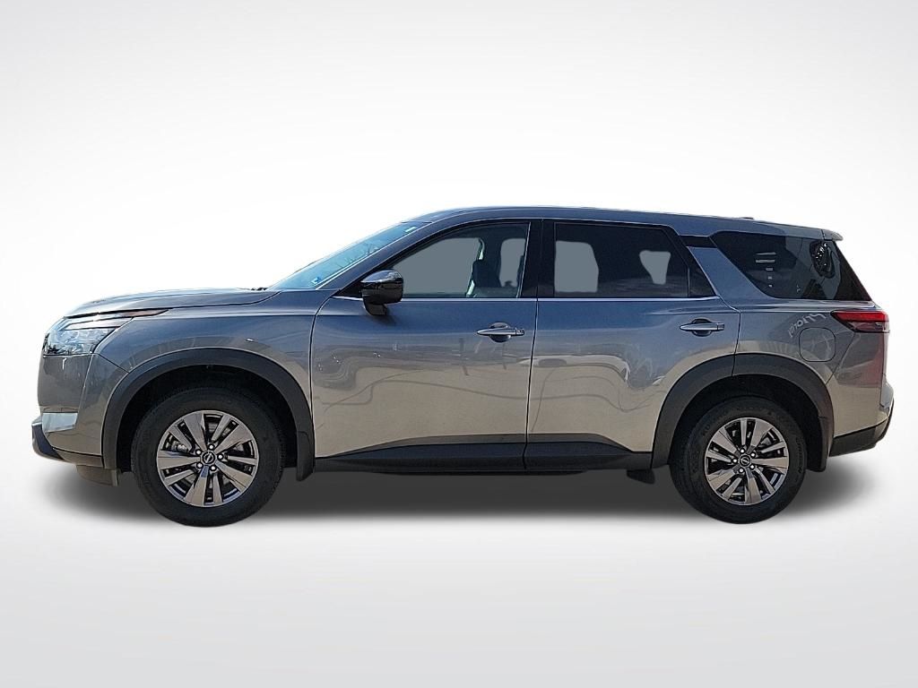 Thumbnail: 2023 Nissan Pathfinder - 2