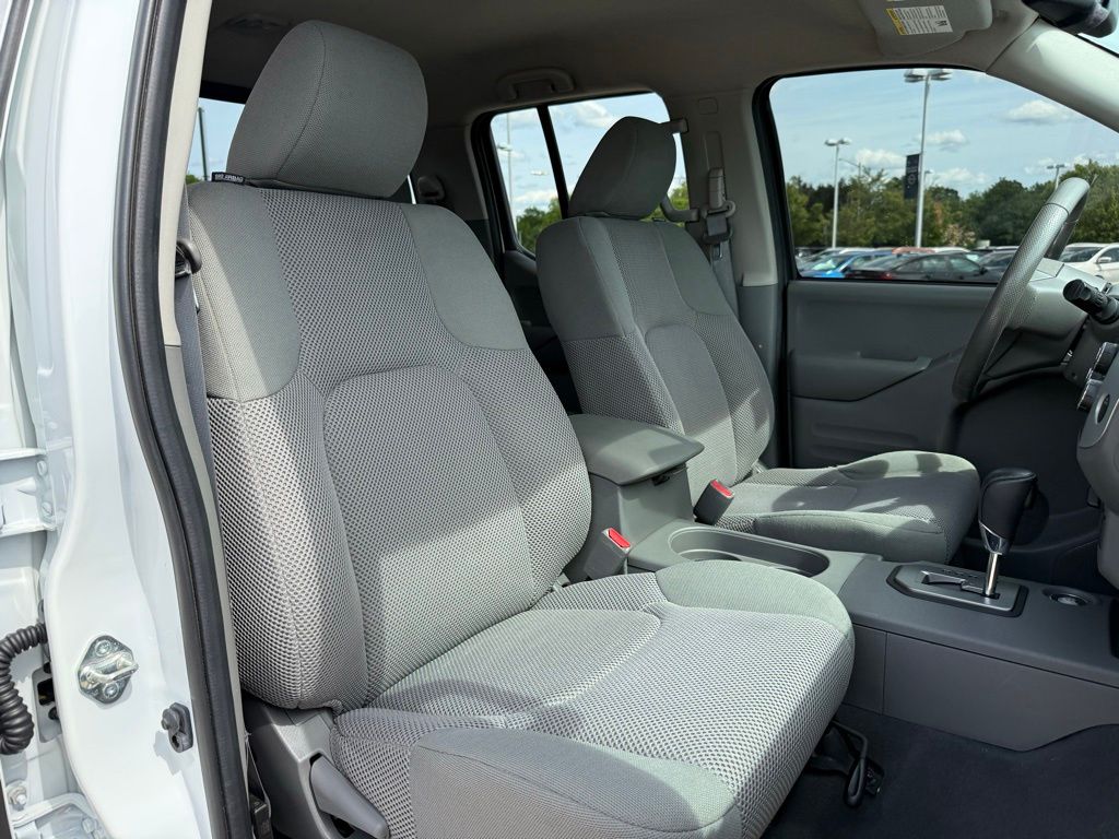 2020 Nissan Frontier SV 30